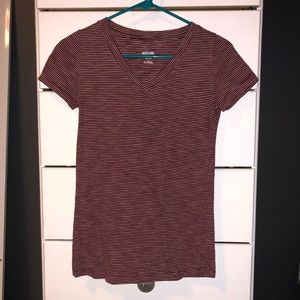 Target Maroon / White Stripped T-Shirt Size XS